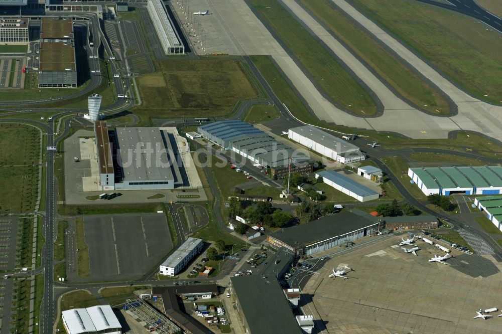 Luftbild Schönefeld - Gelände des Flughafen BER International in Schönefeld im Bundesland Brandenburg