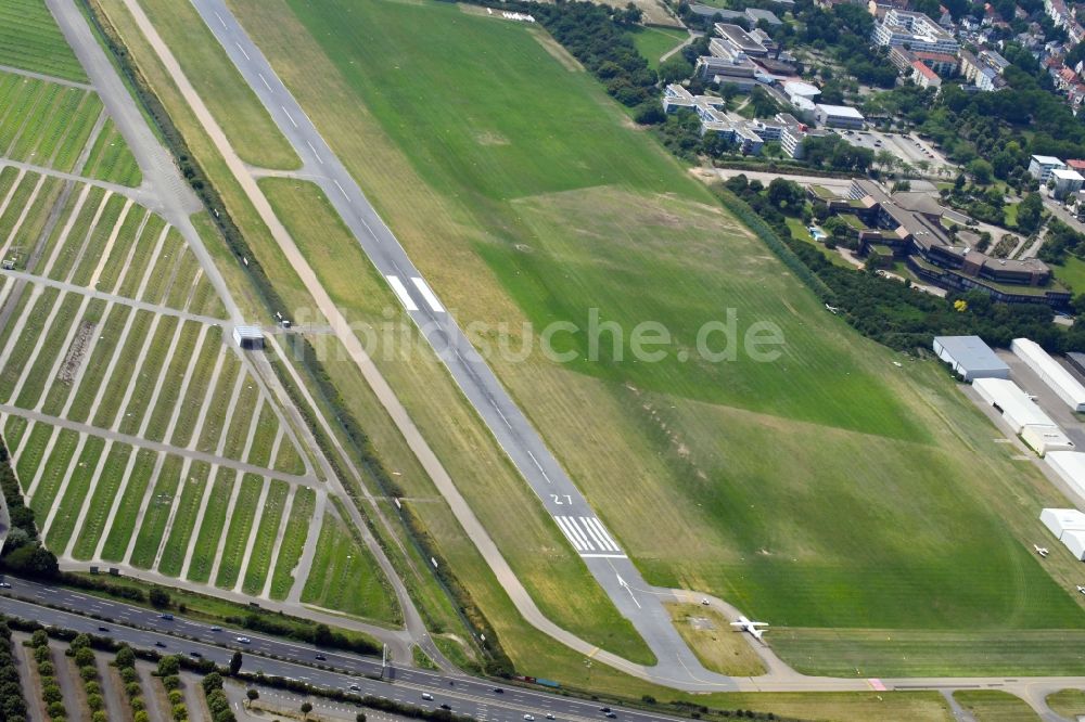 Mannheim aus der Vogelperspektive: Gelände des Flughafen City Airport Mannheim in Mannheim im Bundesland Baden-Württemberg, Deutschland