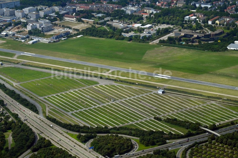 Luftbild Mannheim - Gelände des Flughafen City Airport Mannheim in Mannheim im Bundesland Baden-Württemberg, Deutschland