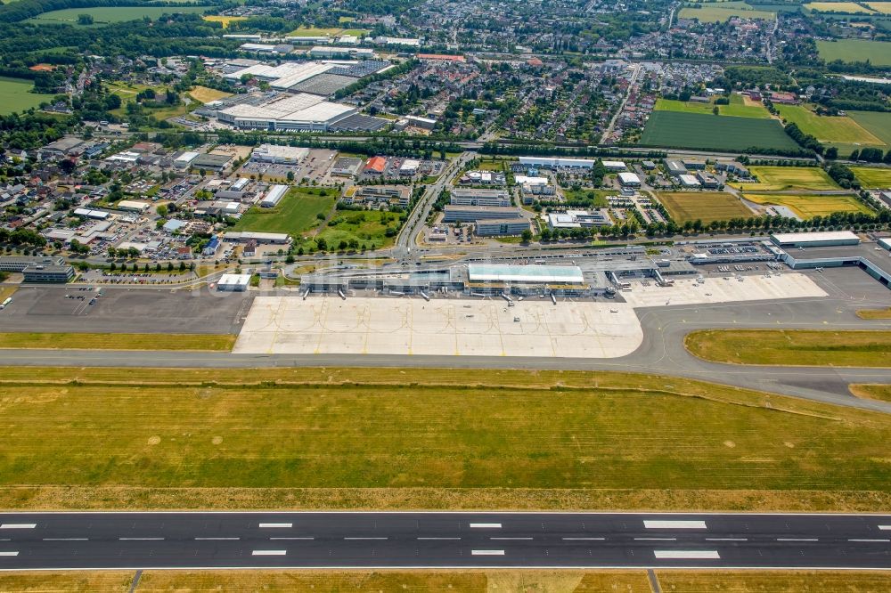 Dortmund von oben - Gelände des Flughafen in Dortmund im Bundesland Nordrhein-Westfalen