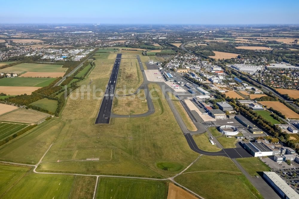 Dortmund aus der Vogelperspektive: Gelände des Flughafen in Dortmund im Bundesland Nordrhein-Westfalen, Deutschland