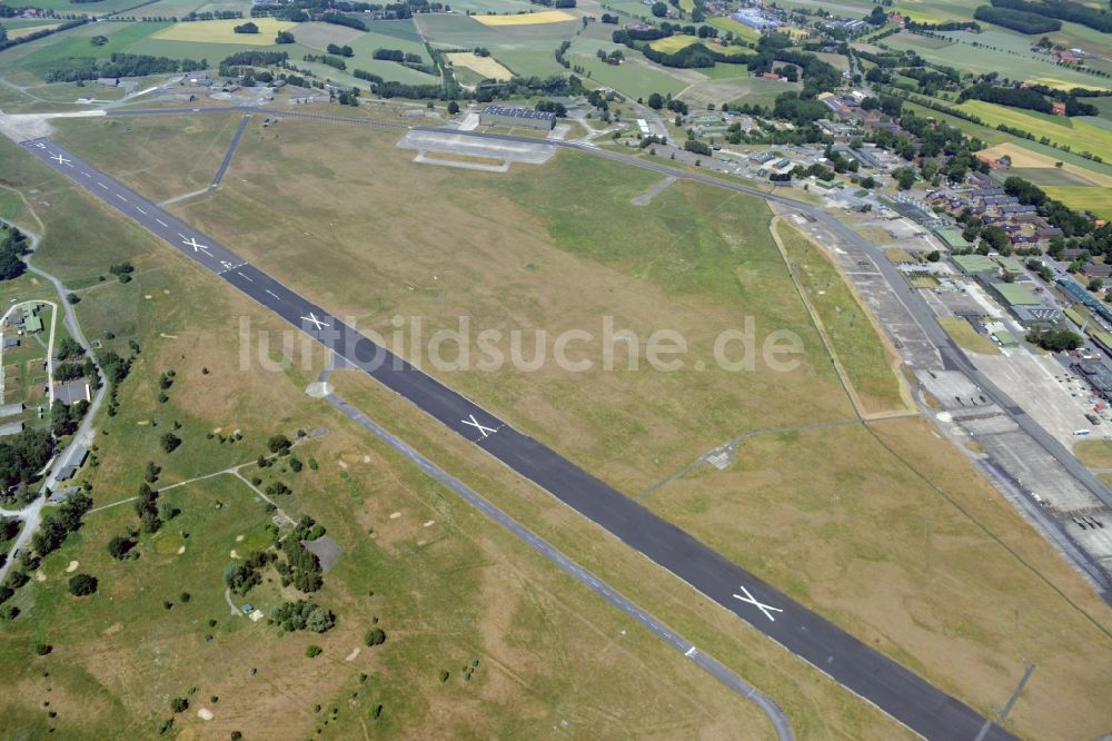 Luftbild Gütersloh - Gelände des Flughafen in Gütersloh im Bundesland Nordrhein-Westfalen