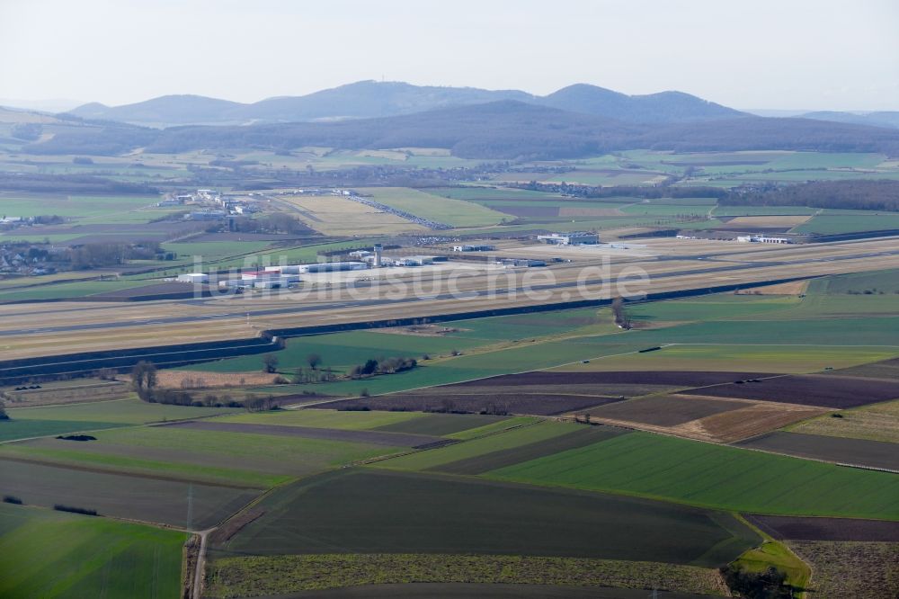 Luftbild Calden - Gelände des Flughafen Kassel-Calden in Calden im Bundesland Hessen, Deutschland