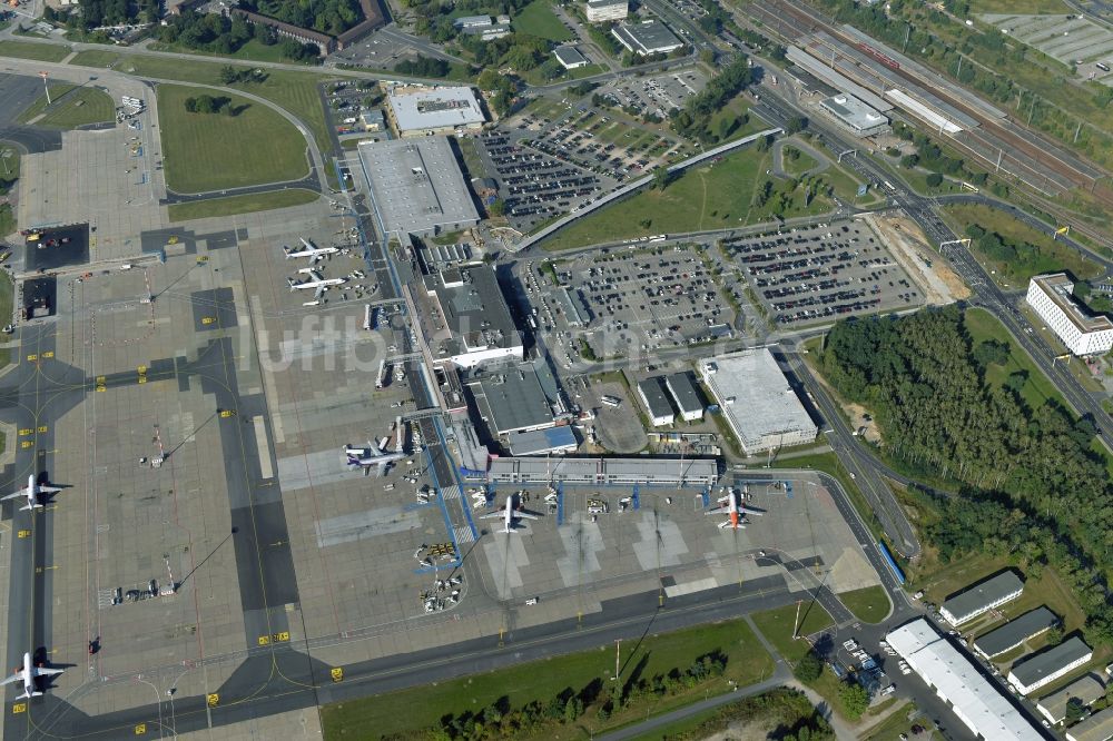 Schönefeld von oben - Gelände des Flughafen Schönefeld im Bundesland Brandenburg