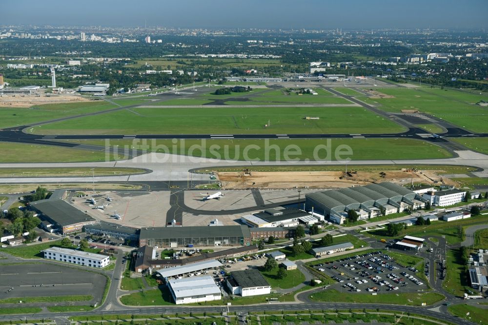 Luftbild Schönefeld - Gelände des Flughafen Schönefeld im Bundesland Brandenburg