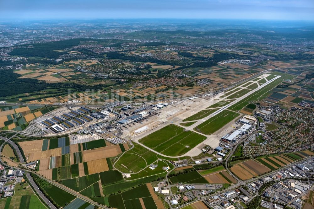 Luftaufnahme Filderstadt - Gelände des Flughafen in Stuttgart im Bundesland Baden-Württemberg, Deutschland