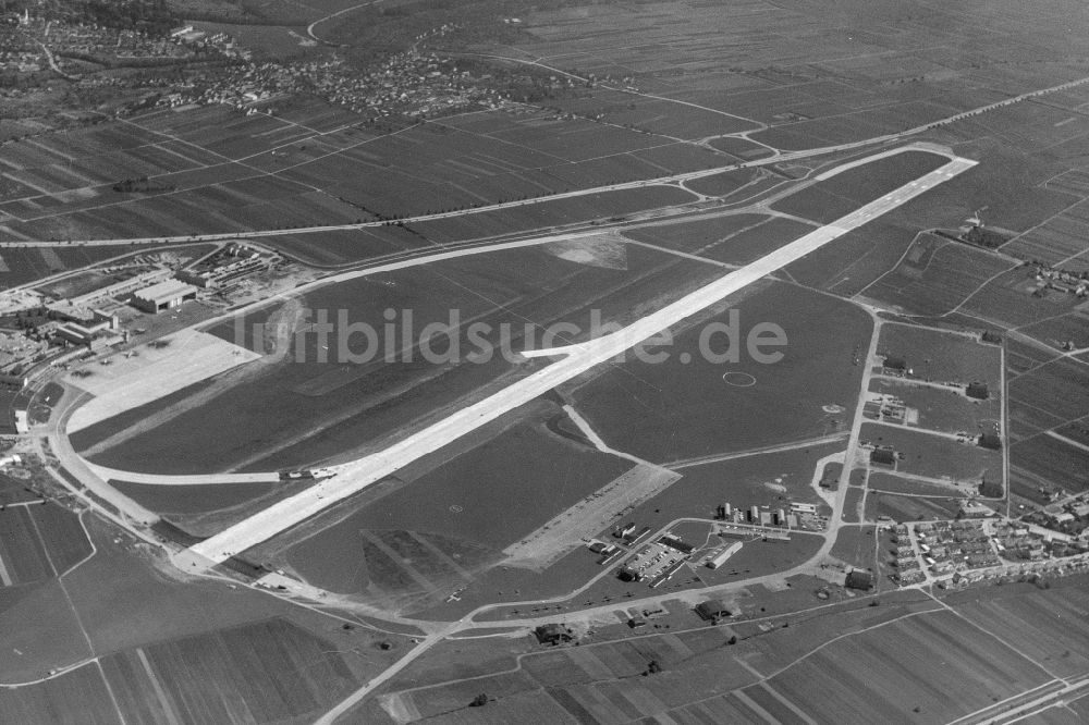 Luftaufnahme Filderstadt - Gelände des Flughafen in Stuttgart im Bundesland Baden-Württemberg, Deutschland