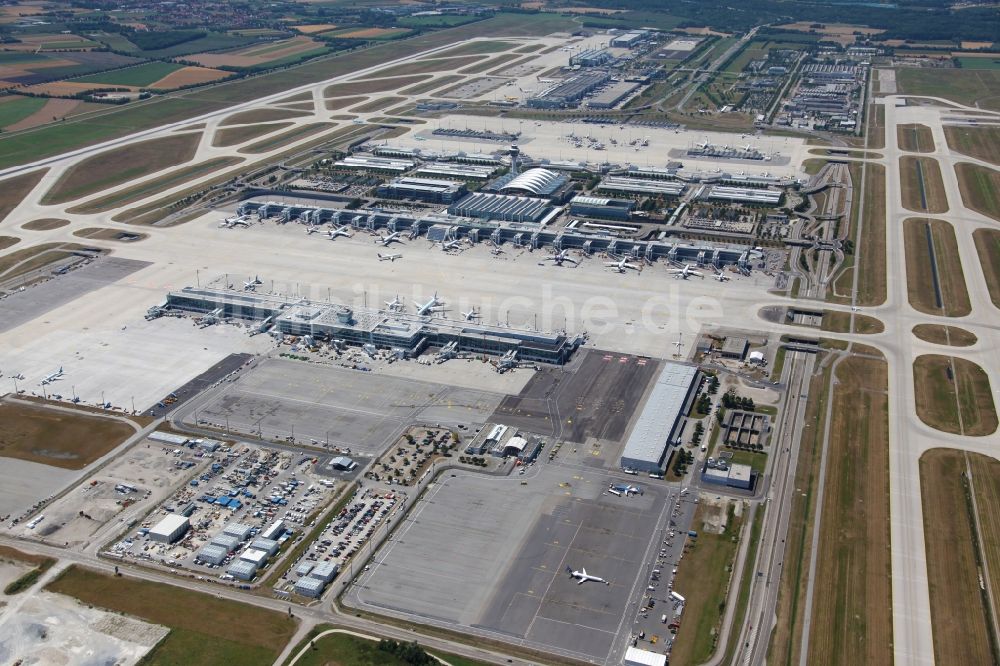 Luftbild München-Flughafen - Gelände des Flughafens Franz Josef Strauß in München im Bundesland Bayern