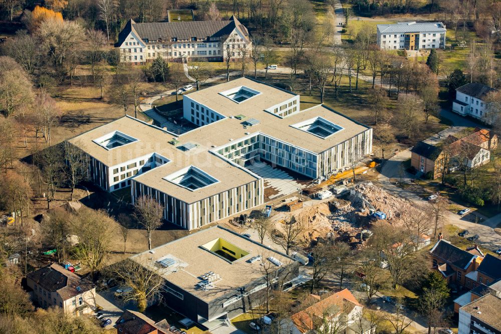 Dortmund von oben - Gelände der Forensik - Psychiatrie LWL-Klinik Dortmund (Erwachsenenpsychiatrie) in Dortmund im Bundesland Nordrhein-Westfalen, Deutschland