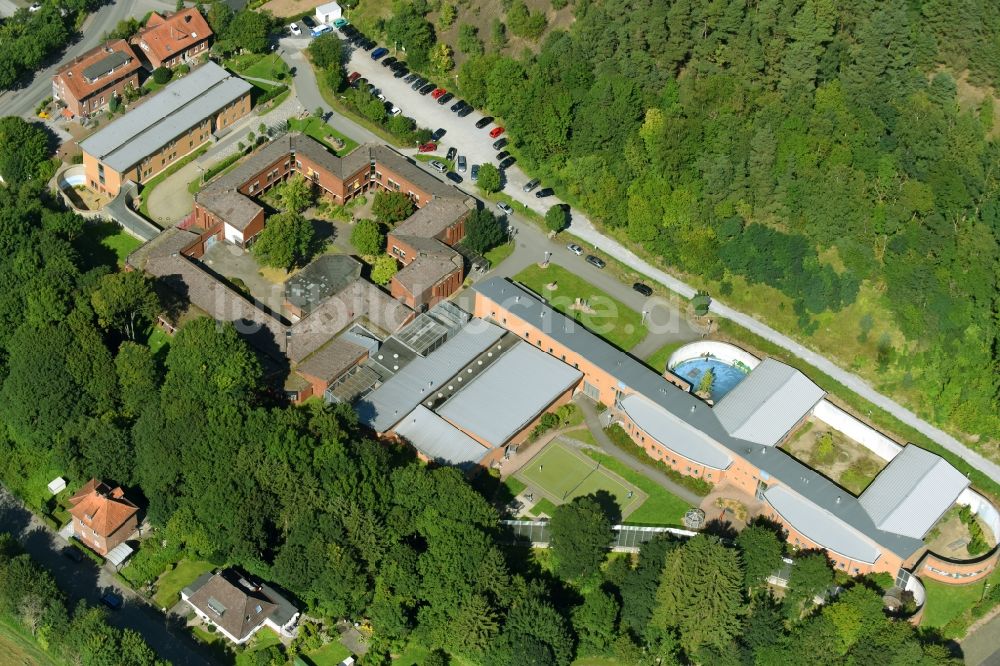 Luftbild Marsberg - Gelände der Forensik - Psychiatrie LWL-Therapiezentrum für Forensische Psychiatrie in Marsberg im Bundesland Nordrhein-Westfalen, Deutschland