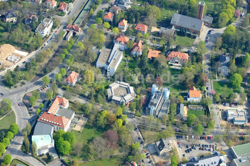 Berlin-Dahlem von oben - Gelände des Fritz-Haber-Institut der Max-Planck-Gesellschaft in Berlin - Dahlem