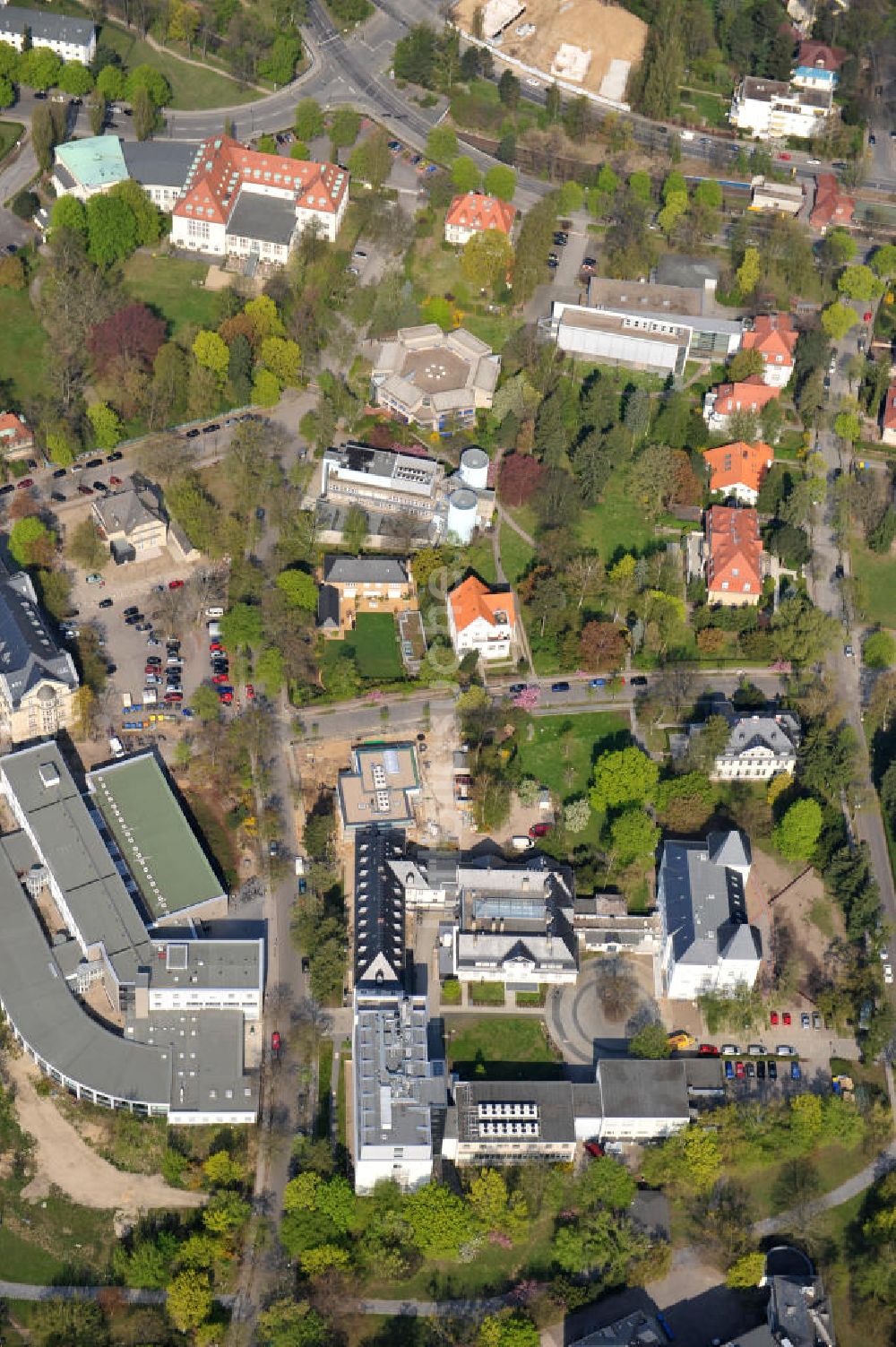 Luftaufnahme Berlin-Dahlem - Gelände des Fritz-Haber-Institut der Max-Planck-Gesellschaft in Berlin - Dahlem