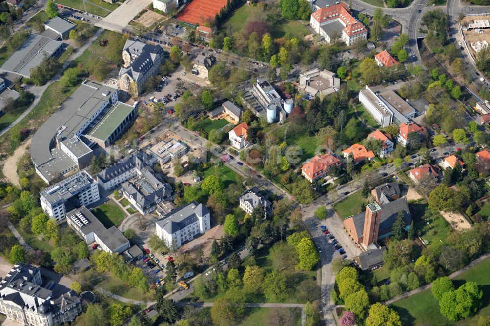 Berlin-Dahlem aus der Vogelperspektive: Gelände des Fritz-Haber-Institut der Max-Planck-Gesellschaft in Berlin - Dahlem