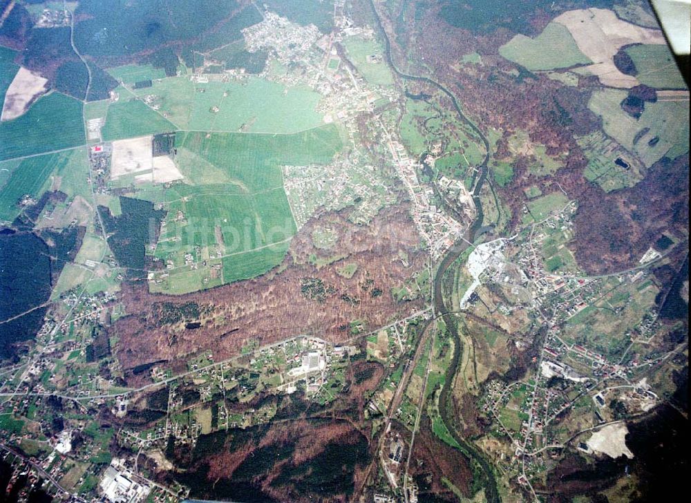 Luftbild Bad Muskau - Gelände des Fürst - Pückler - Parkes in Bad Muskau an der Neiße zur polnischen Grenze.