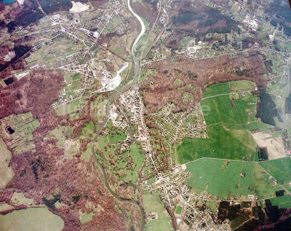 Bad Muskau von oben - Gelände des Fürst - Pückler - Parkes in Bad Muskau an der Neiße zur polnischen Grenze.