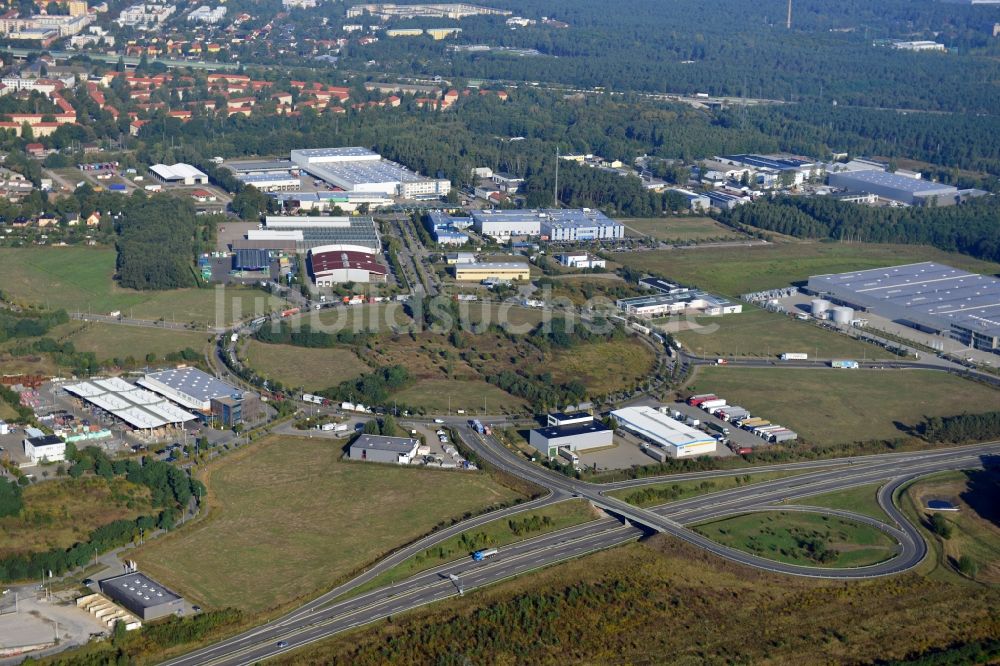 Luftaufnahme Ludwigsfelde - Gelände des Gewerbegebietes PreußenPark in Ludwigsfelde im Bundesland Brandenburg