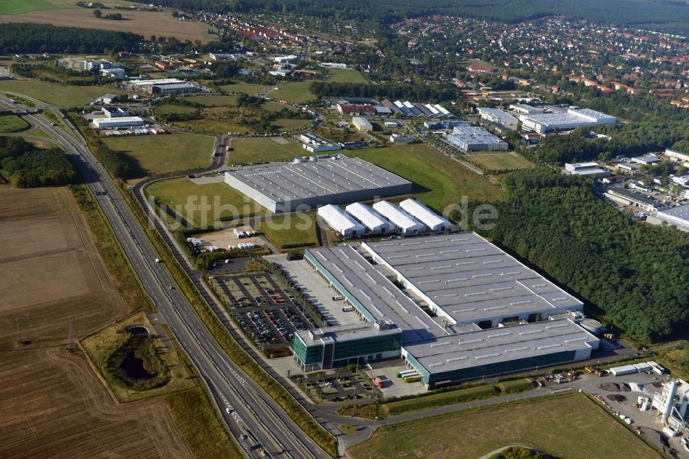 Luftaufnahme Ludwigsfelde - Gelände des Gewerbeparks Brandenburg Park in Ludwigsfelde im Bundesland Brandenburg