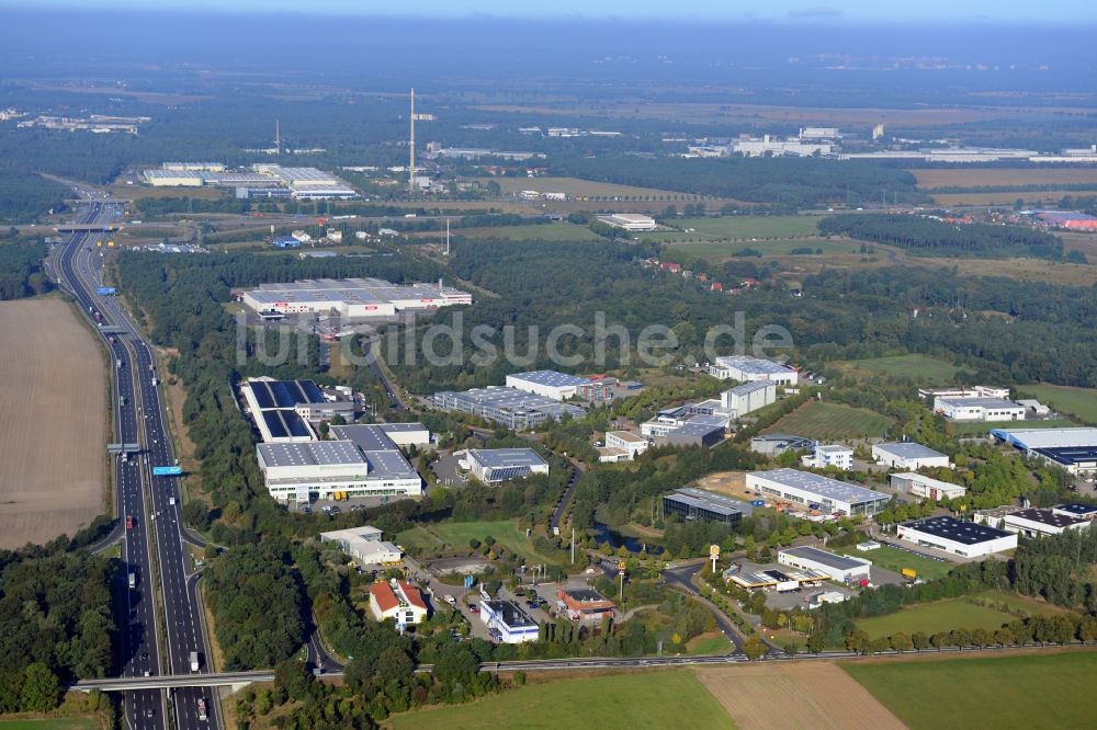 Luftaufnahme Ludwigsfelde - Gelände des Gewerbeparks Brandenburg Park in Ludwigsfelde im Bundesland Brandenburg