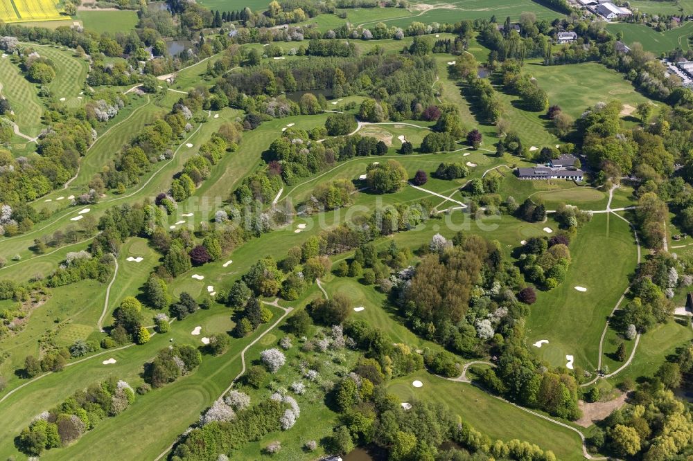 Luftbild Düsseldorf OT Hubbelrath - Gelände des Golfplatz des Golf Club Hubbelrath in Düsseldorf im Bundesland Nordrhein-Westfalen