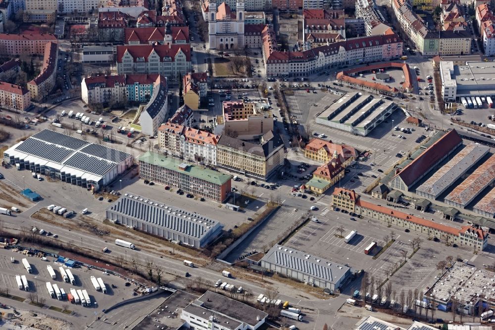 München aus der Vogelperspektive: Gelände der Großmarkthalle in München Sendling im Bundesland Bayern