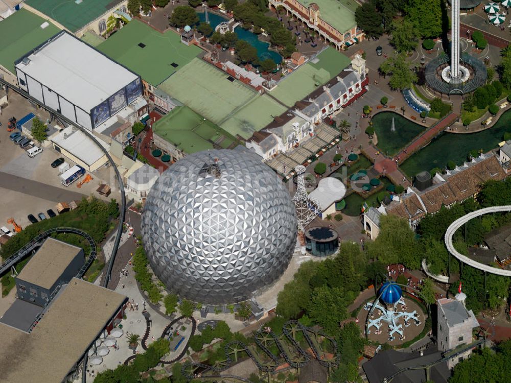 Luftaufnahme Rust - Gelände des größten Freizeit- und Vergnügungsparks Deutschlands, dem Europapark in Rust