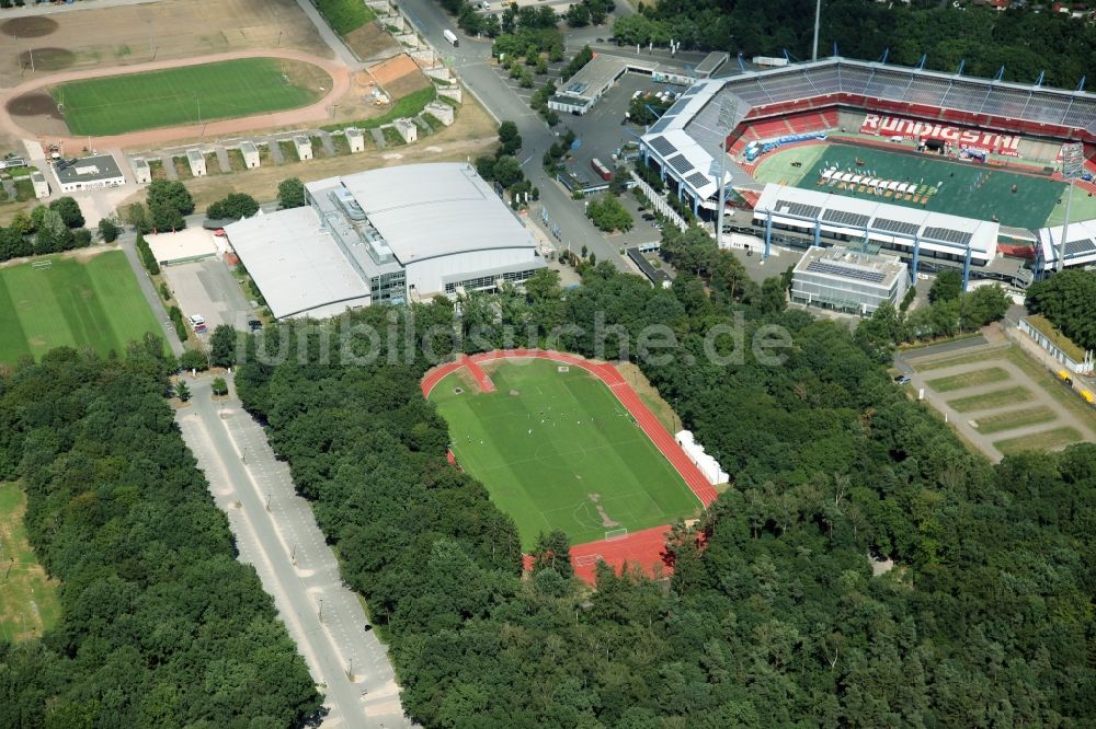 Nürnberg von oben - Gelände am Grundig Stadion in Nürnberg im Bundesland Bayern