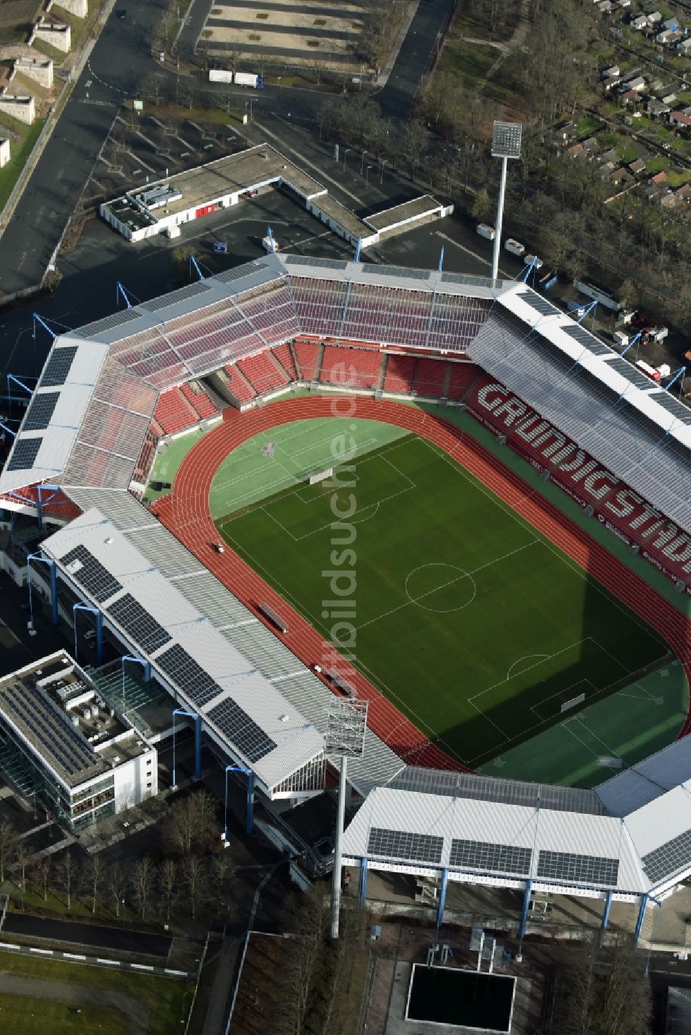 Nürnberg aus der Vogelperspektive: Gelände am Grundig Stadion in Nürnberg im Bundesland Bayern