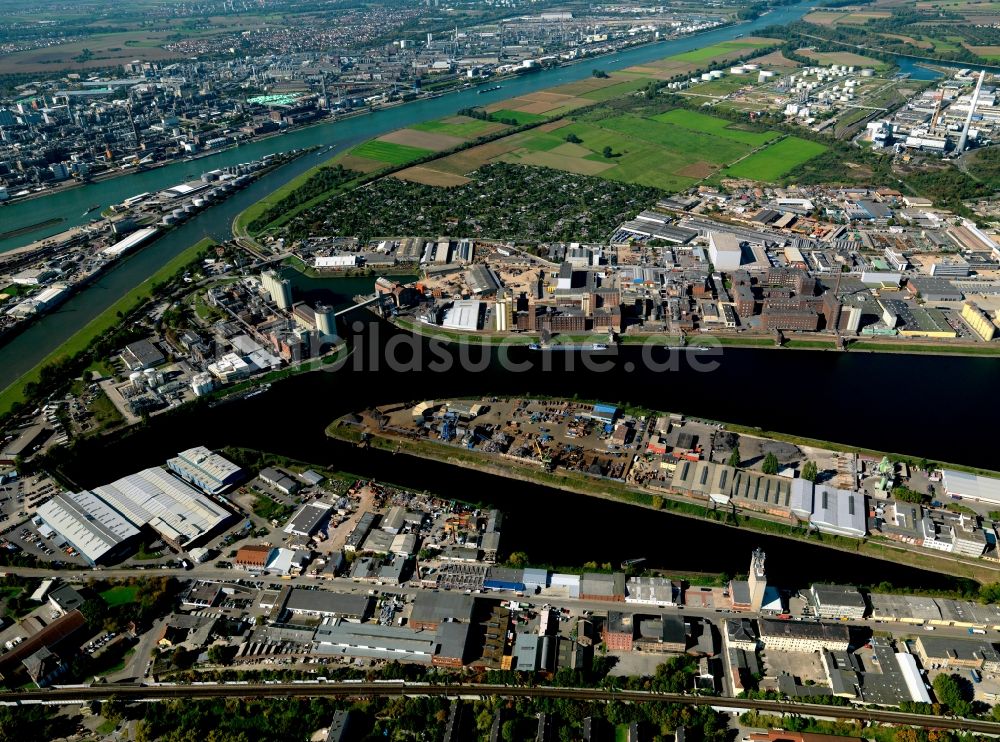 Luftbild Mannheim - Gelände des Hafen Mannheim der Staatliche Rhein-Neckar-Hafengesellschaft Mannheim mbH ( HGM ) in Mannheim in Baden-Württemberg