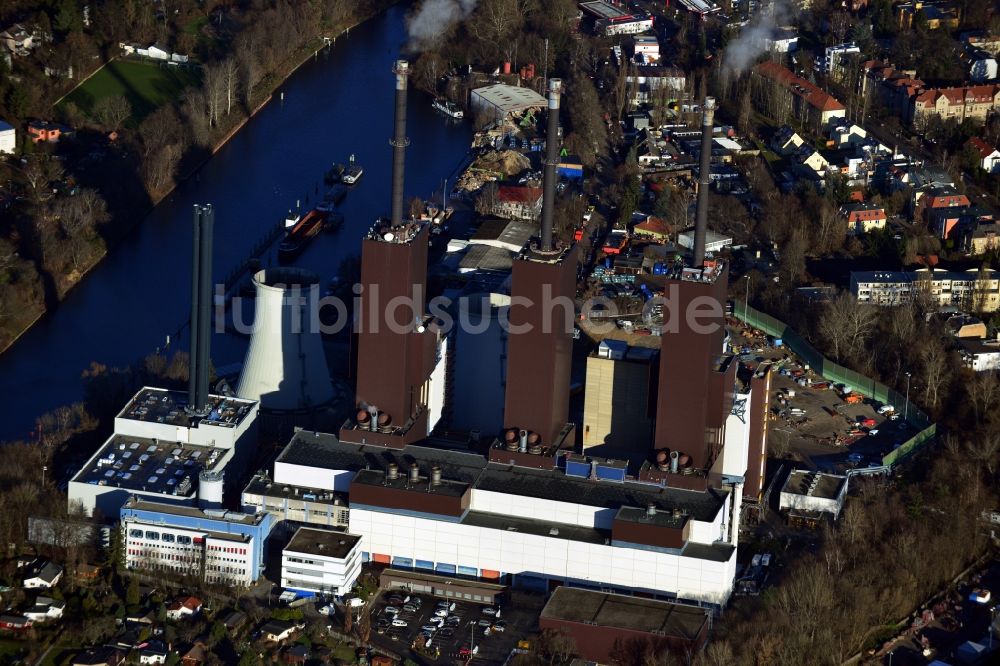 Luftaufnahme Berlin - Gelände des Heizkraftwerk Berlin-Lichterfelde am Teltowkanal in Berlin