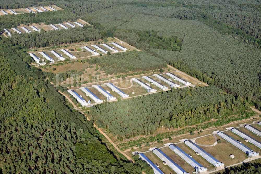 Möckern von oben - Gelände einer Hühnerfarm der WIESENHOF Geflügelkontor GmbH bei Möckern in Sachsen - Anhalt