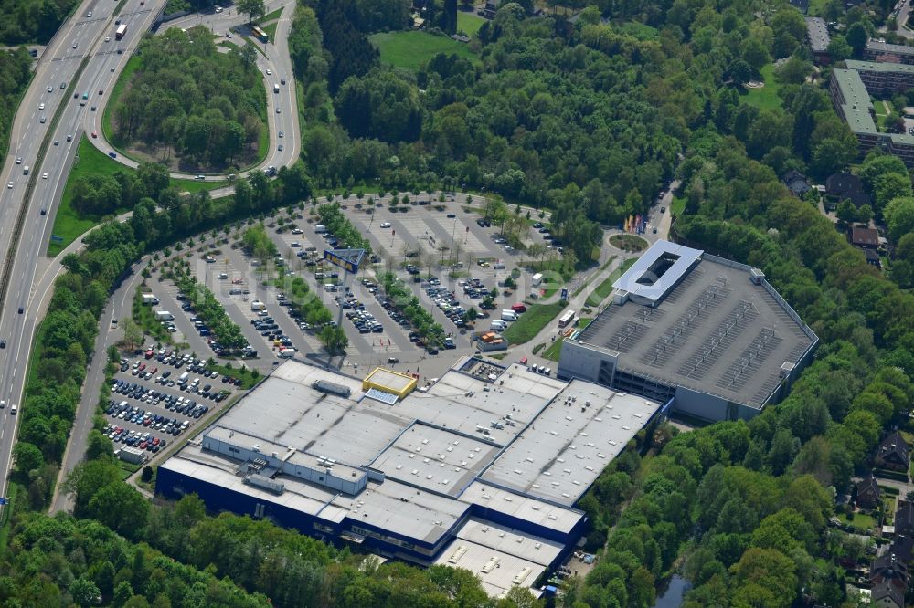 Luftbild Hamburg Schnelsen - Gelände des IKEA- Möbelhaus und Einrichtungshaus am Wunderbrunnen an der Autobahnabfahrt der BAB A7 Schnelsen - Nord in Hamburg