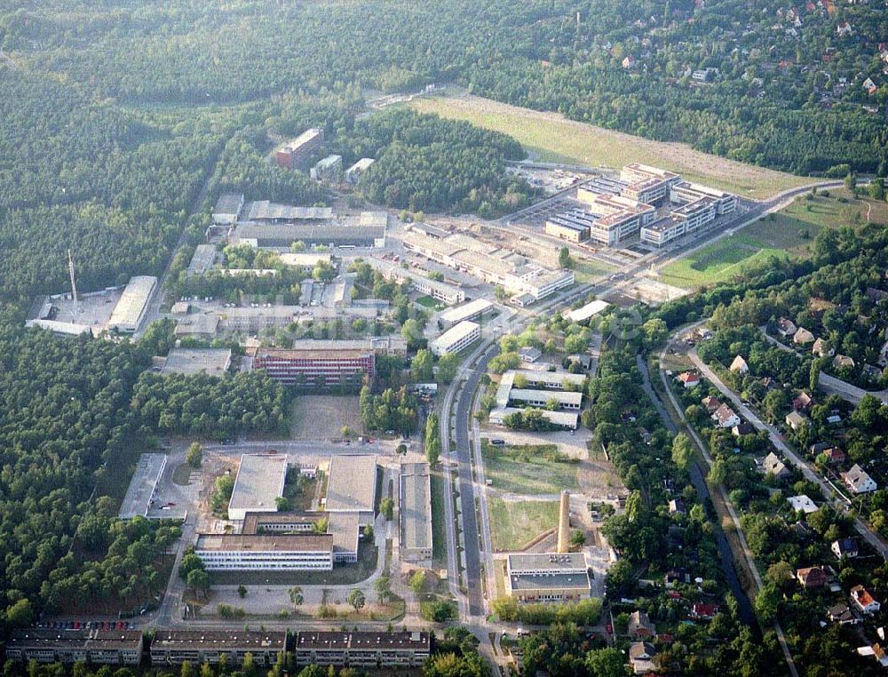 Luftbild Berlin - Köpenick - Gelände des Innovationsparkes Wuhlheide in Berlin - Köpenick.