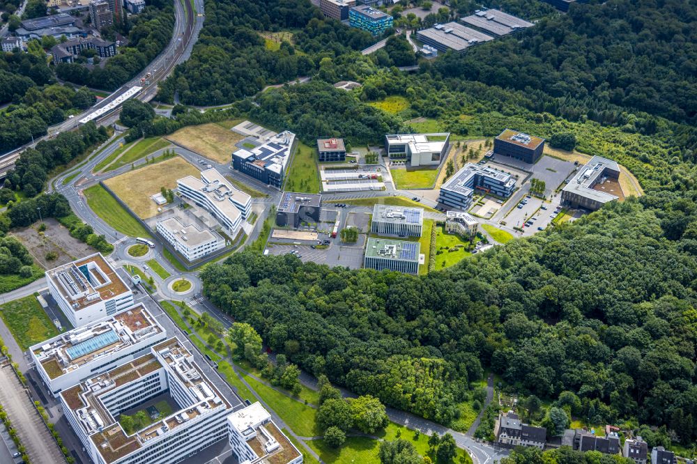 Luftaufnahme Bochum - Gelände des Innovationszentrums Gesundheitswirtschaft auf dem Gesundheitscampus im Ortsteil Bochum Süd in Bochum im Bundesland Nordrhein-Westfalen