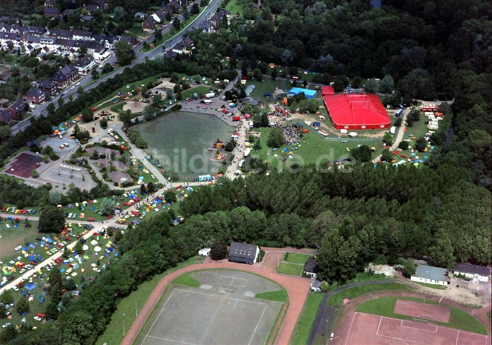 Luftbild Moers - Gelände des Jazzfestival - Musik- Festival in Moers im Bundesland Nordrhein-Westfalen