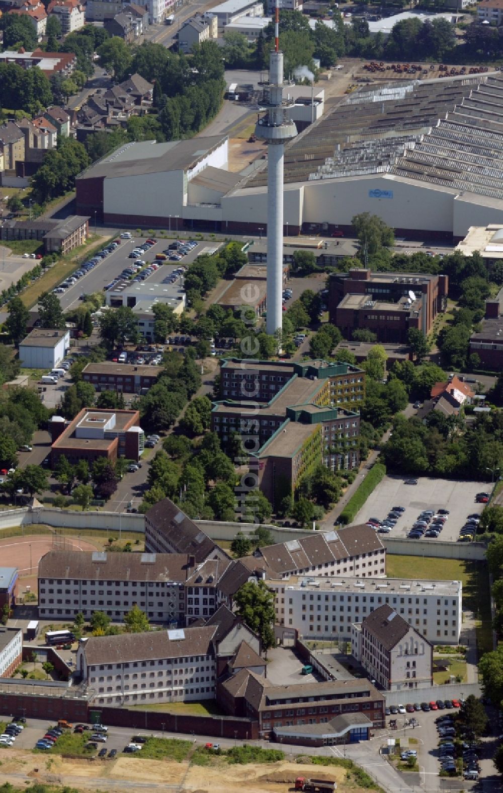 Luftaufnahme Bochum - Gelände der Justizvollzugsanstalt JVA in Bochum im Bundesland Nordrhein-Westfalen