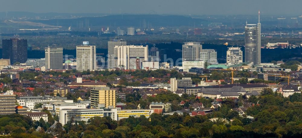 Essen aus der Vogelperspektive: Gelände des Klinikbereiches des Universitätsklinikum in Essen im Bundesland Nordrhein-Westfalen