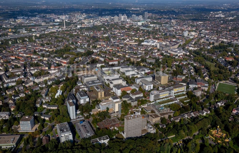 Luftbild Essen - Gelände des Klinikbereiches des Universitätsklinikum in Essen im Bundesland Nordrhein-Westfalen