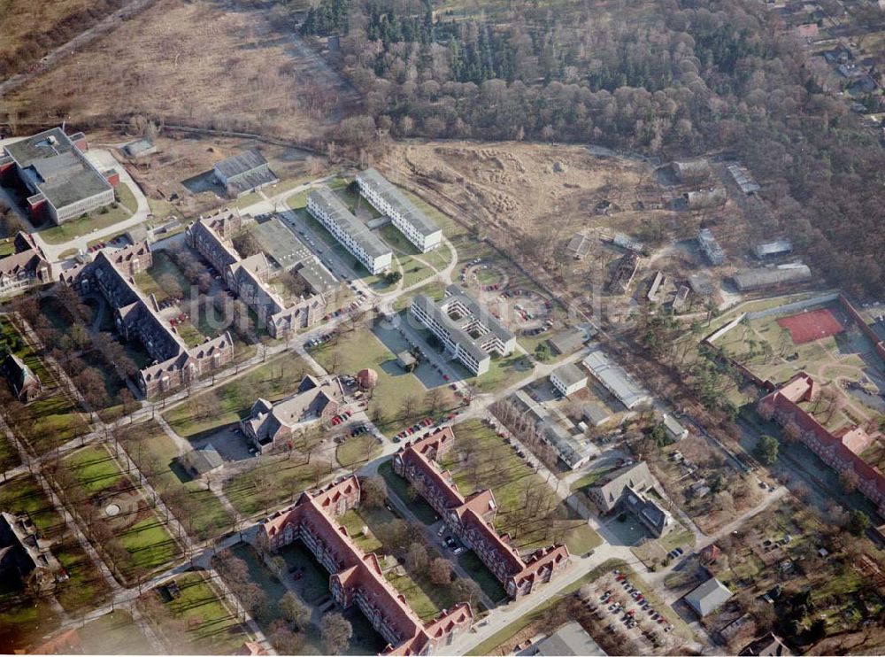 Luftbild Berlin - Buch - Gelände des Klinikums Berlin - Buch.