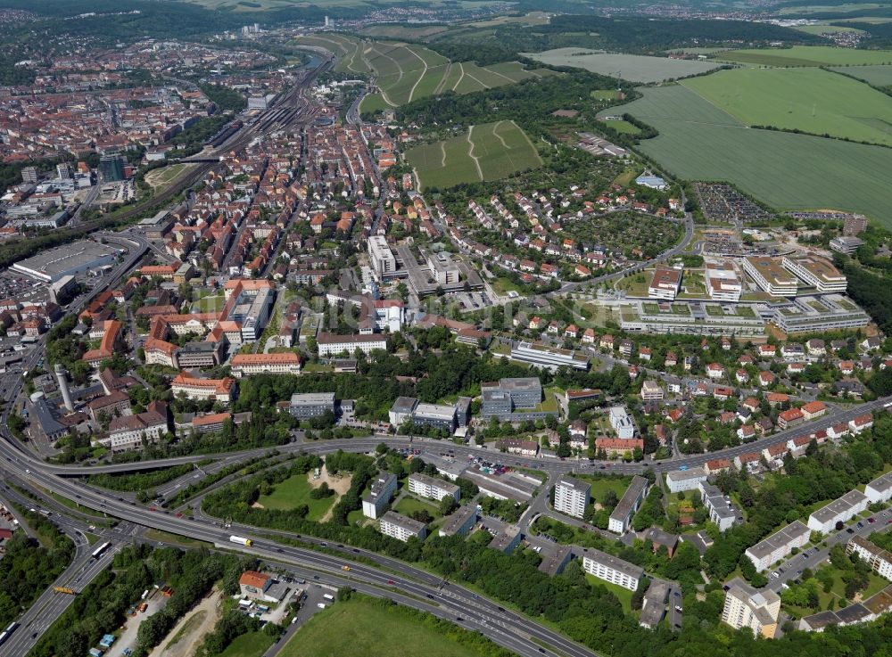 Würzburg aus der Vogelperspektive: Gelände des Klinikums der Universitätsklinik Würzburg in Würzburg im Bundesland Bayern. // The University Medical Center of Würzburg in Würzburg in Bavaria