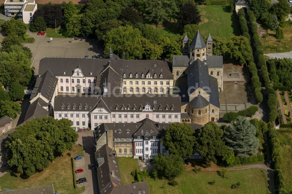 Luftbild Dormagen - Gelände des Kloster Knechtsteden bei Dormagen in Nordrhein-Westfalen