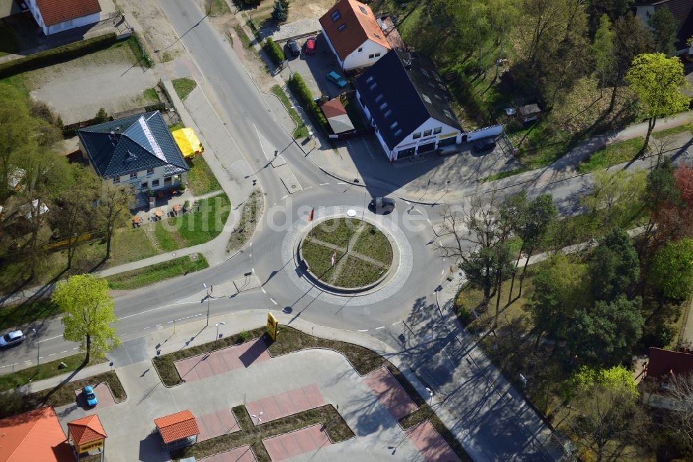 Luftbild Falkensee - Gelände des Kreisverkehr - Ringes am Havelländer Weg / Nauener Straße in Falkensee im Bundesland Brandenburg