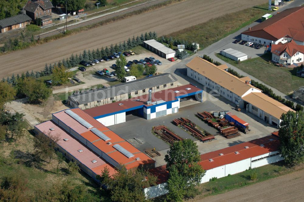 Lindenberg aus der Vogelperspektive: Gelände der Krüger Metallbau GmbH in Lindenberg bei Beeskow