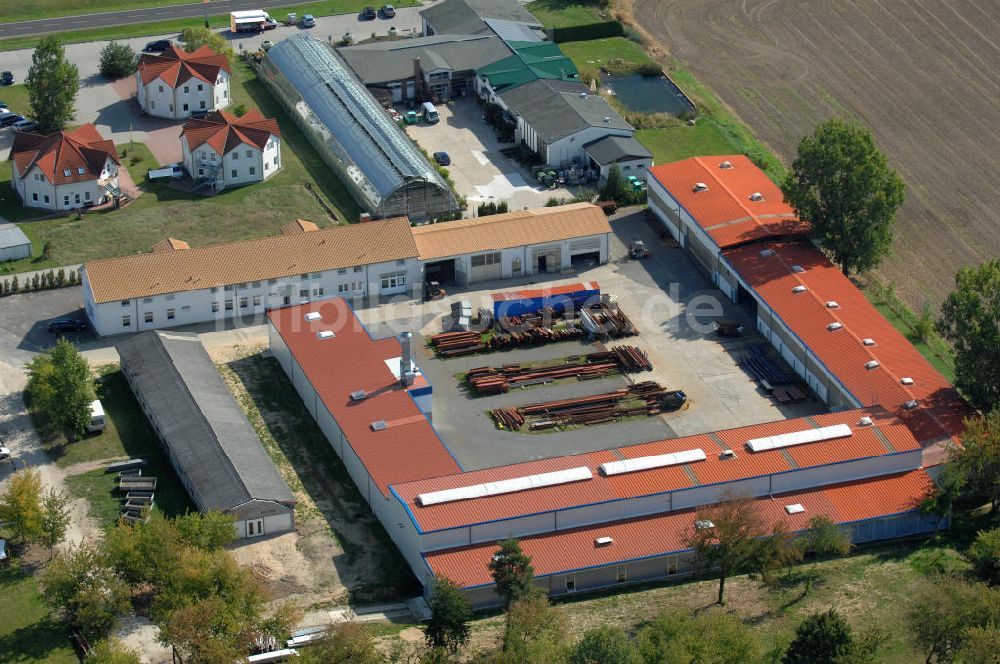 Lindenberg aus der Vogelperspektive: Gelände der Krüger Metallbau GmbH in Lindenberg bei Beeskow