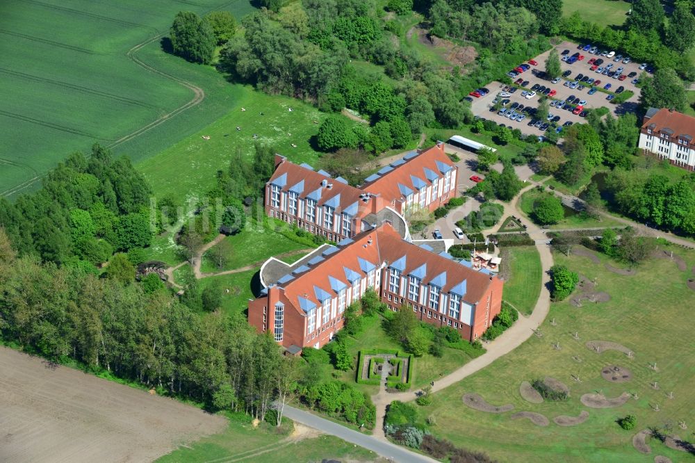 Luftaufnahme Bad Wilsnack - Gelände der Kur-Klinik der KMG Elbtalklinik Bad Wilsnack GmbH in Bad Wilsnack im Bundesland Brandenburg