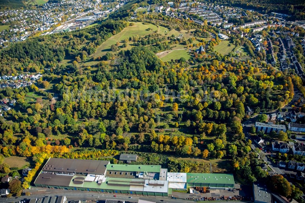 Luftbild Siegen - Gelände des Lindenbergfriedhofes in Siegen im Bundesland Nordrhein-Westfalen