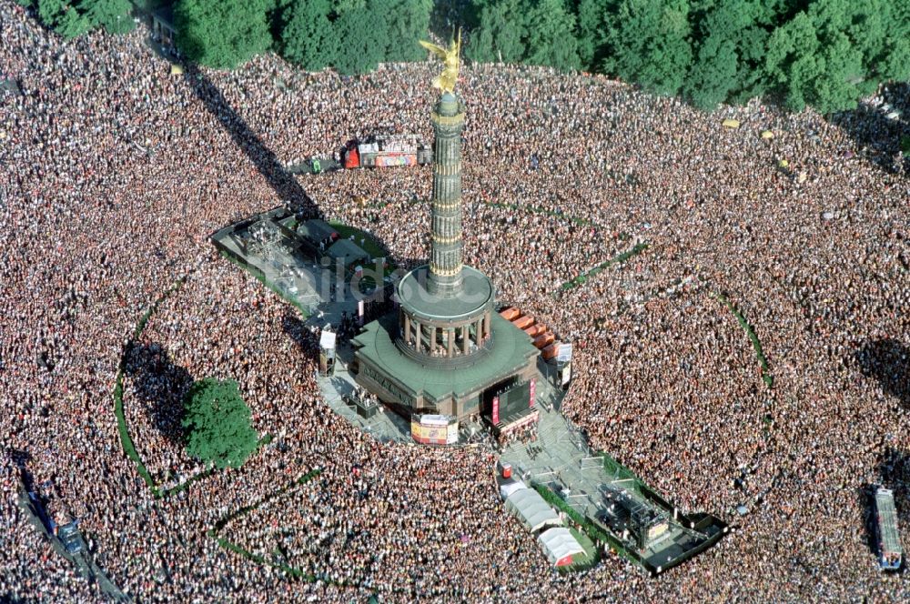 Luftbild Berlin - Gelände des Loveparade Musik- Festival im Ortsteil Tiergarten in Berlin, Deutschland