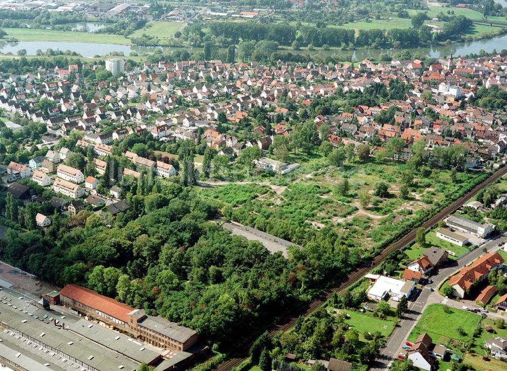 Hanau / Hessen aus der Vogelperspektive: Gelände der MÜBAU AG an der August-Peukert-Straße / Nähe des Bhf. Hanau-Großraum in Hanau.