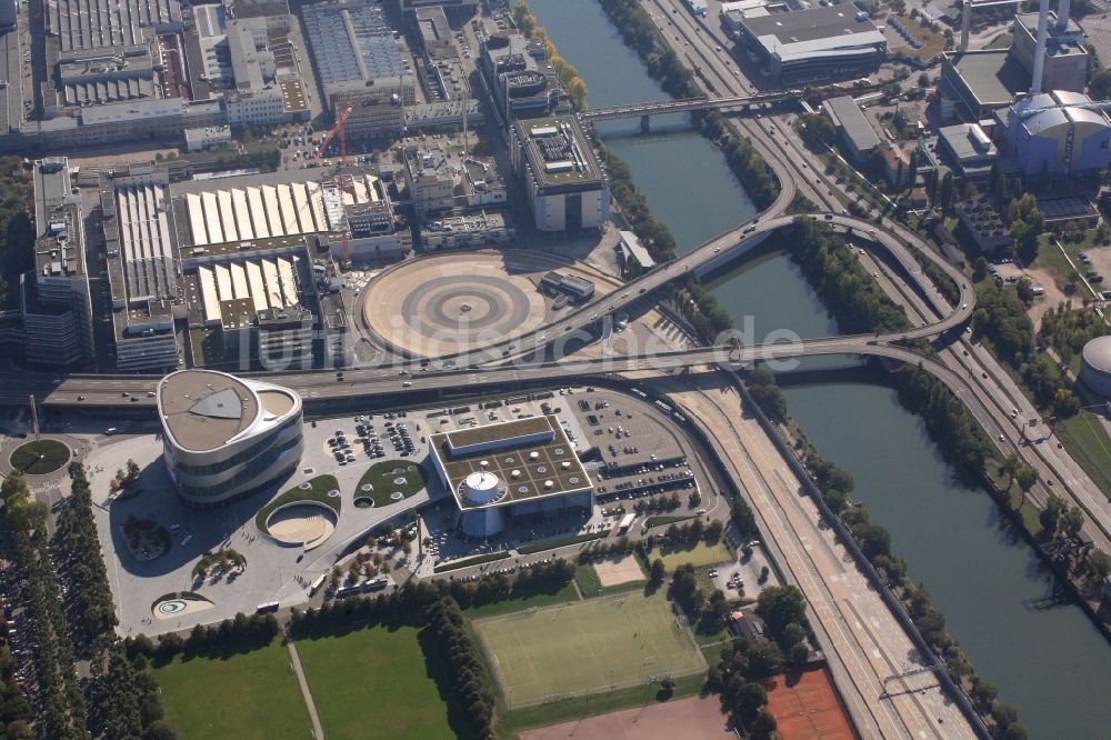 Stuttgart von oben - Gelände am Mercedes-Benz Museum in Stuttgart im Bundesland Baden-Württemberg