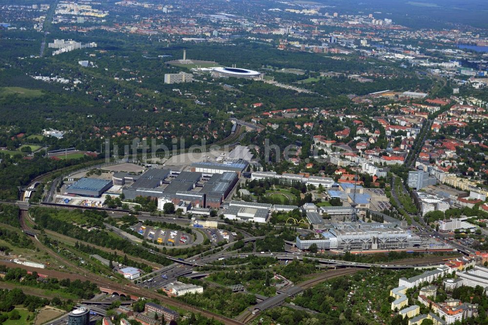 Berlin von oben - Gelände der MEsse Berlin mit Funkturm und ICC im Stadtbezirk Charlottenburg-Wilmersdorf von Berlin