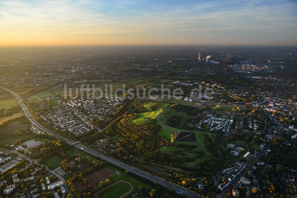 Luftbild Gelsenkirchen - Gelände der Mülldeponie Rungenberghalde in Gelsenkirchen im Bundesland Nordrhein-Westfalen